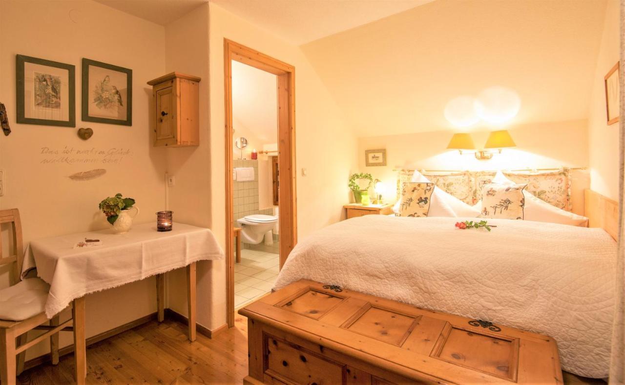Hannas Alpengruss Apartment - Zimmer Seefeld in Tirol Eksteriør billede